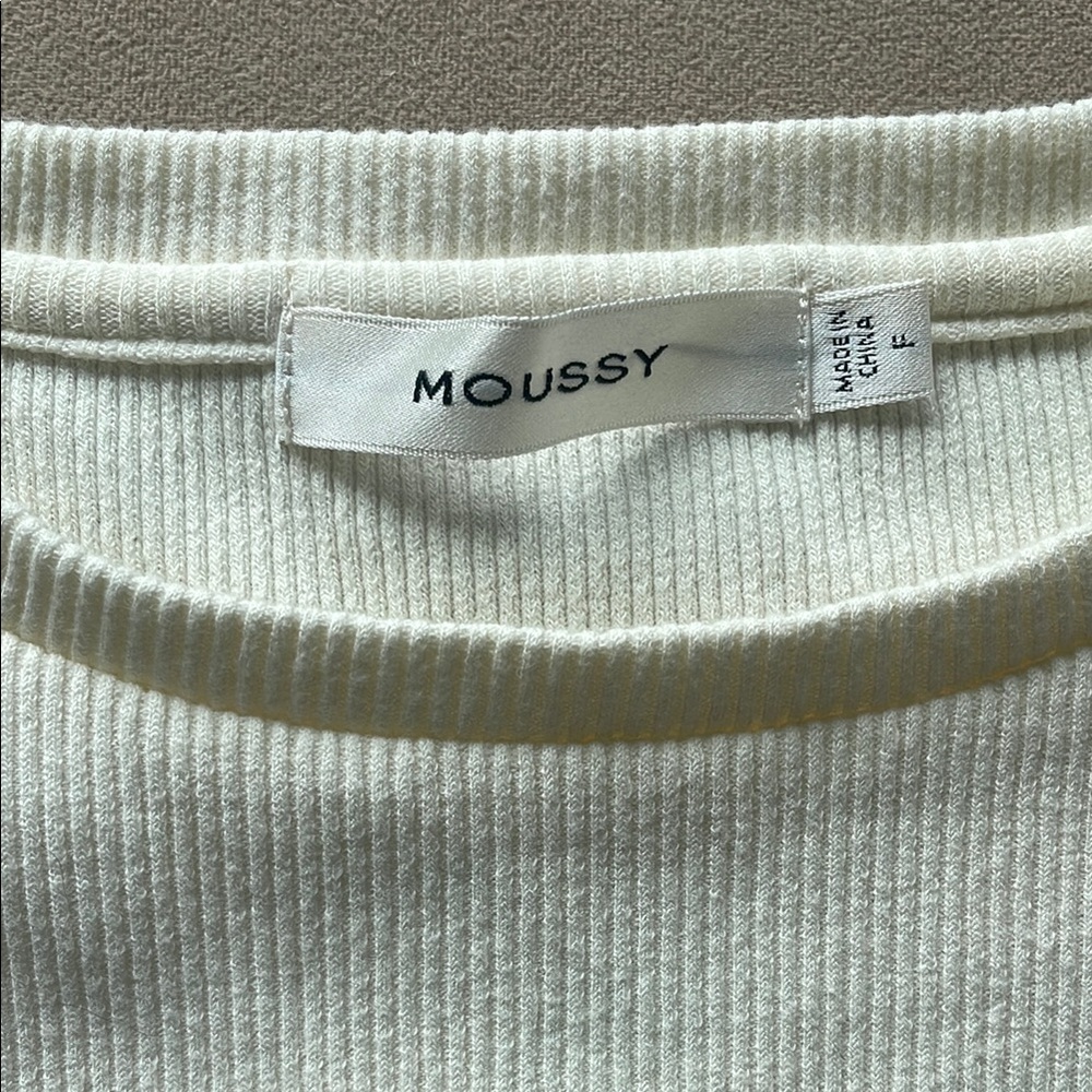 Moussy Ribbed Knit Top - Picture 2 of 4